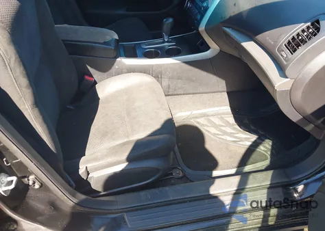 2015 Nissan Altima 2.5 S из США, поврежденный, VIN 1N4AL3AP5FC472183